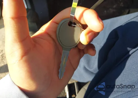 2012 Chrysler 200 Lx из США, поврежденный, VIN 1C3CCBAG8CN163762